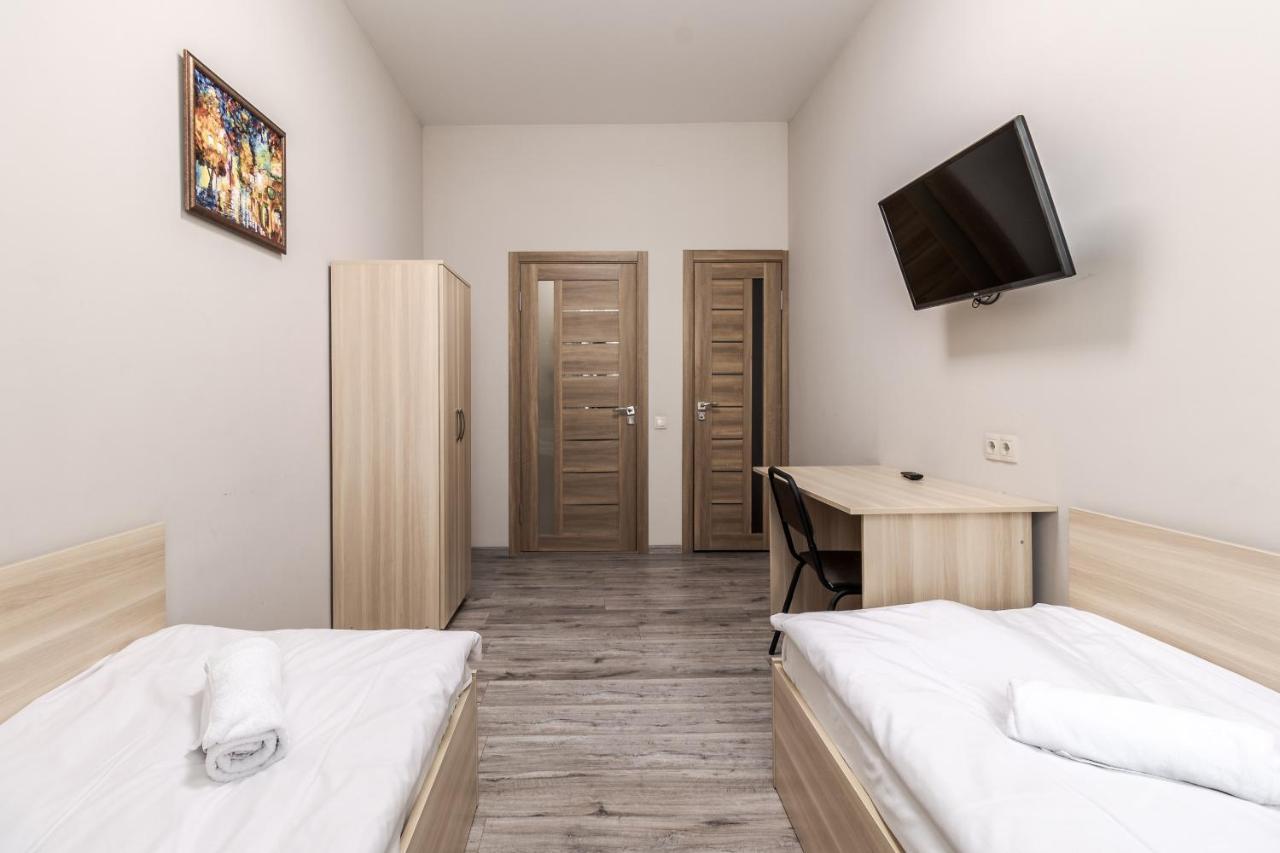 Creamy Apartment Lviv Ngoại thất bức ảnh