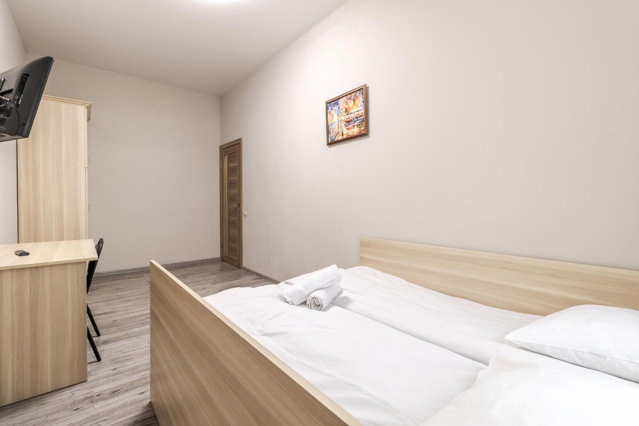 Creamy Apartment Lviv Ngoại thất bức ảnh
