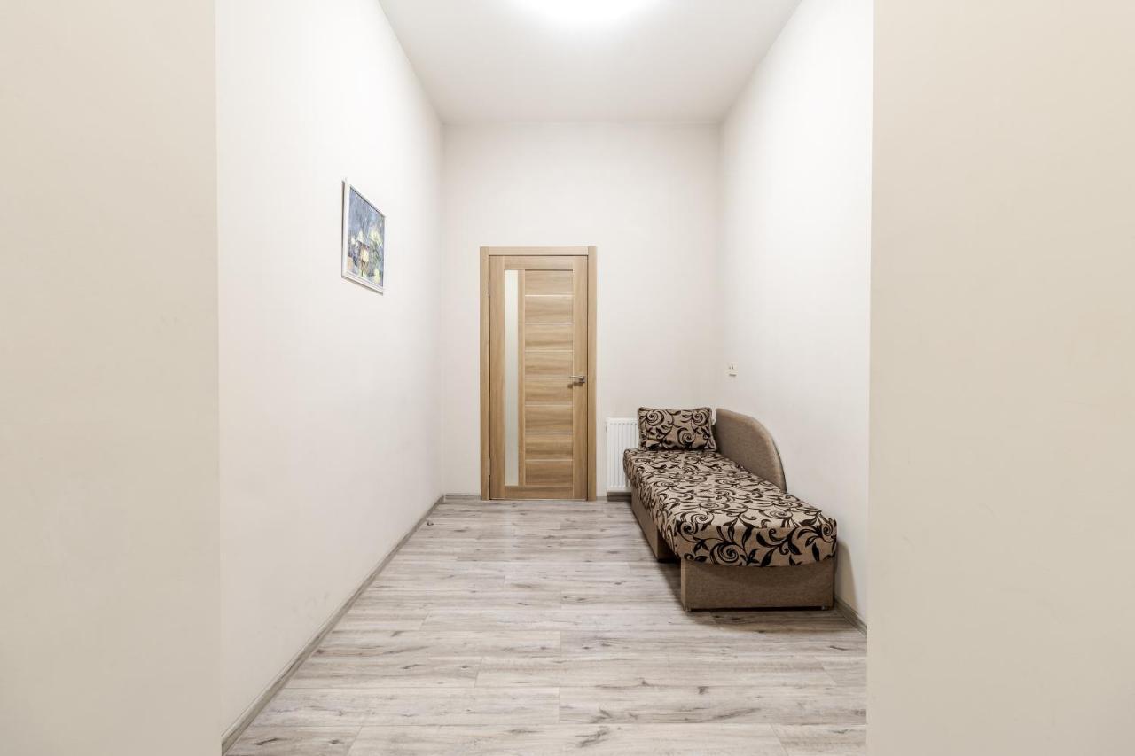 Creamy Apartment Lviv Ngoại thất bức ảnh