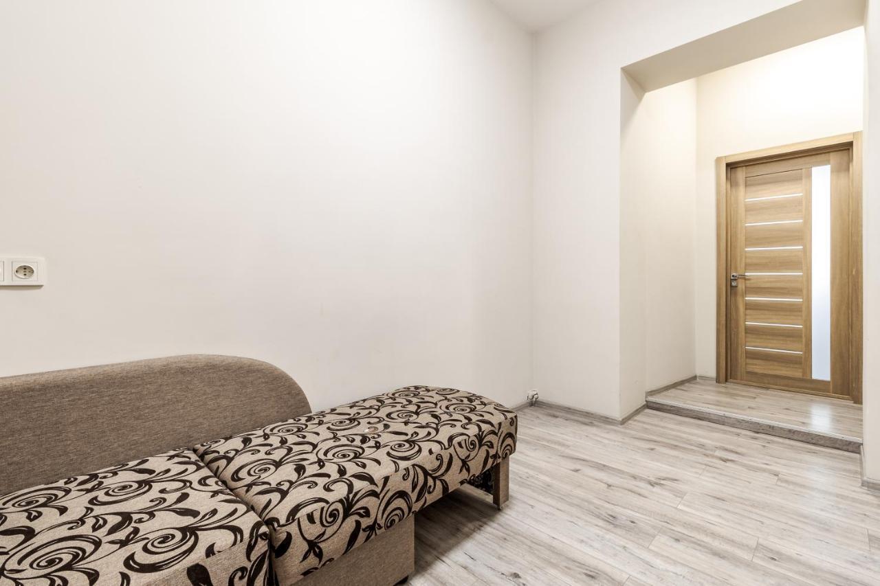 Creamy Apartment Lviv Ngoại thất bức ảnh